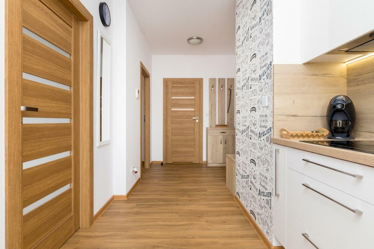ורשה Wola Business Apartments מראה חיצוני תמונה