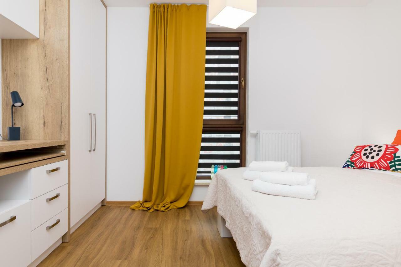 ורשה Wola Business Apartments מראה חיצוני תמונה